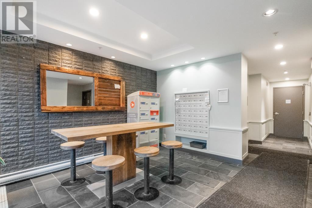 301 2511 Quebec Street, Vancouver, British Columbia  V5T 0B6 - Photo 2 - R2978197