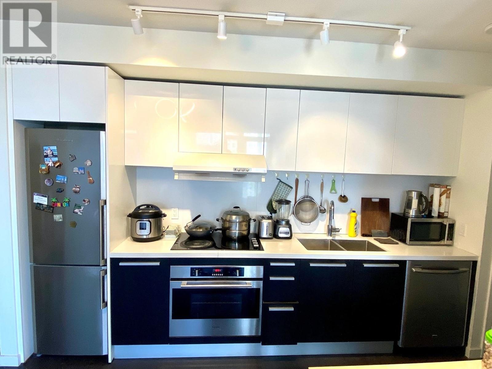220x 6333 Silver Avenue, Burnaby, British Columbia  V5H 0C3 - Photo 13 - R2978199