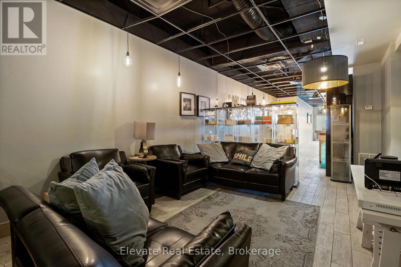 904 Bloor Street W, Toronto, Ontario  M6H 1L1 - Photo 11 - W12021081