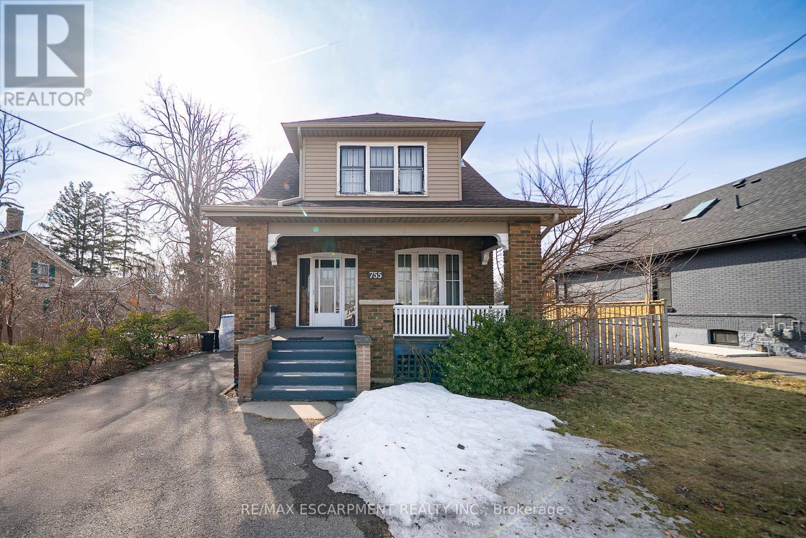 Property at 755 COLBORNE STREET E image 1