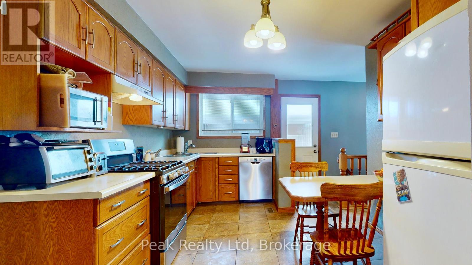 105 Dixon Road, Stratford, Ontario  N5A 6X9 - Photo 9 - X11956839