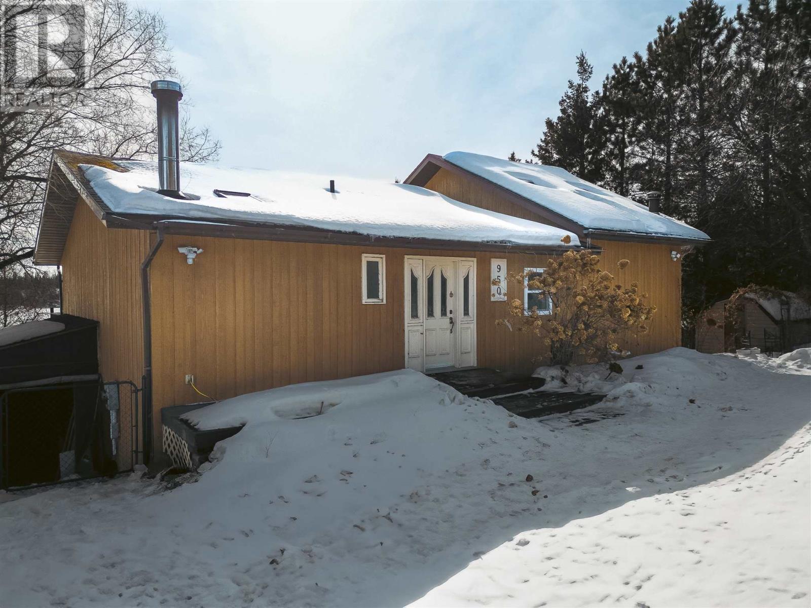 1925 Hwy 596, Kenora, Ontario  P0X 1C0 - Photo 40 - TB250491