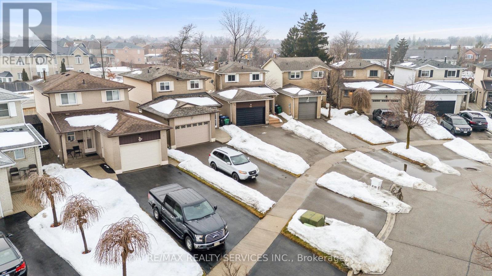 22 Newbridge Crescent, Brampton, Ontario  L6S 4B3 - Photo 40 - W12015333