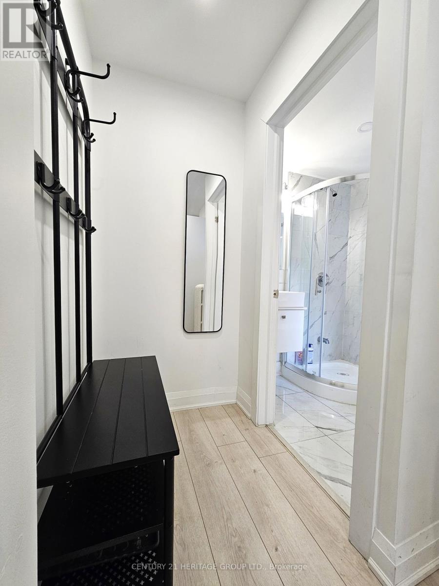 2nd B - 344 Shaw Street, Toronto, Ontario  M6J 2X3 - Photo 5 - C12021117