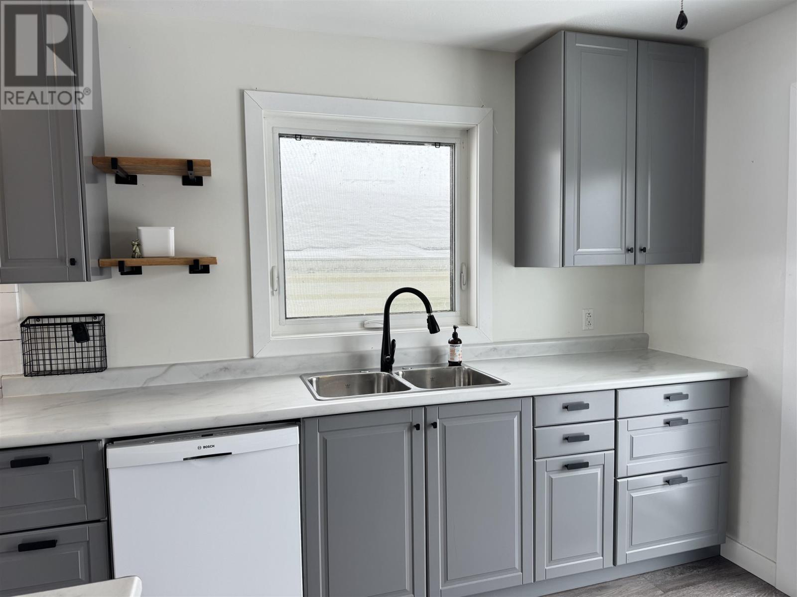 78 Detta Rd, Balmertown, Ontario  P0V 1C0 - Photo 6 - TB250455