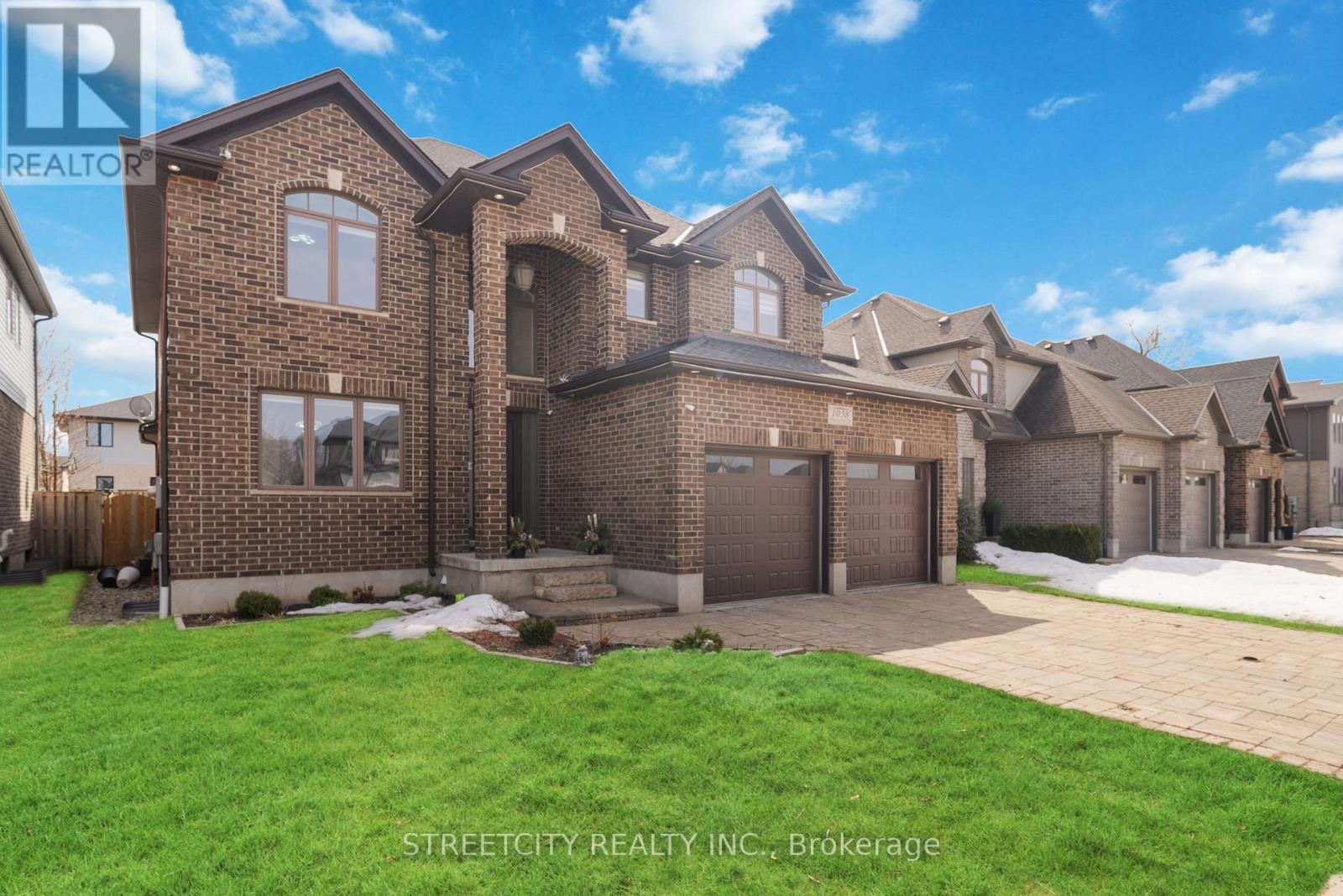 1038 Medway Park Drive N