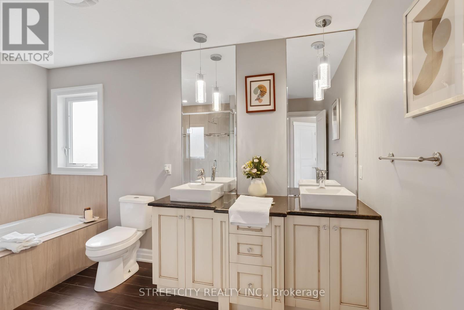 Photo 22 of 46 for 1038 Medway Park Drive N