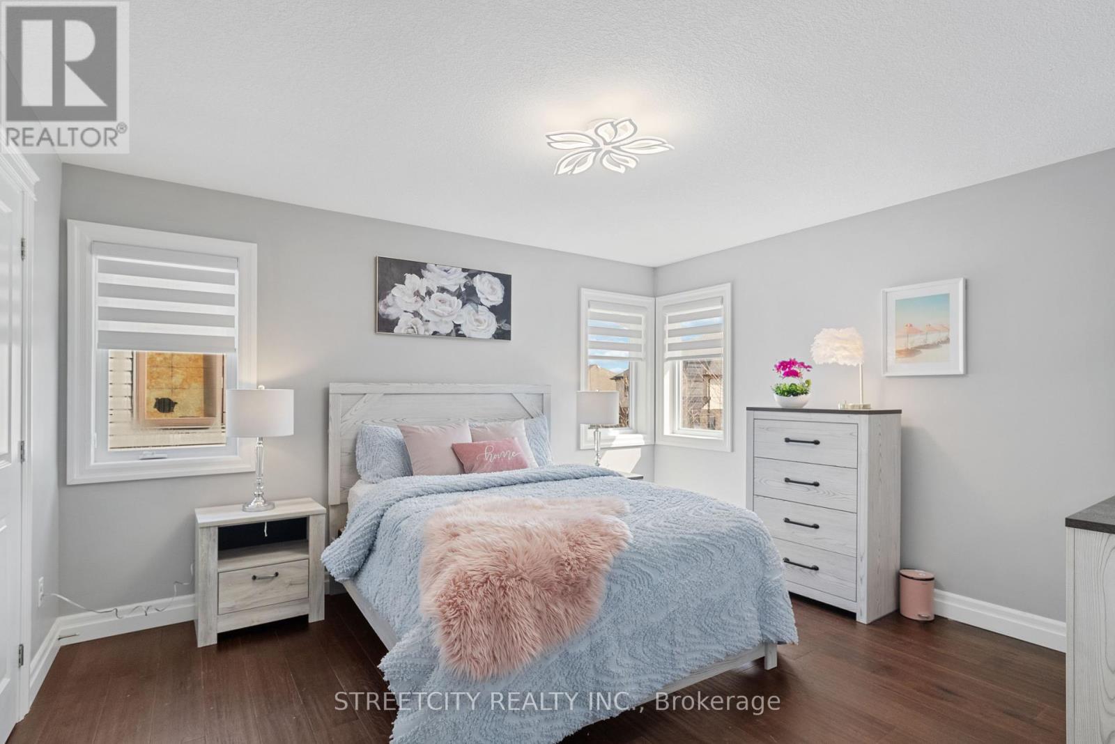 Photo 24 of 46 for 1038 Medway Park Drive N