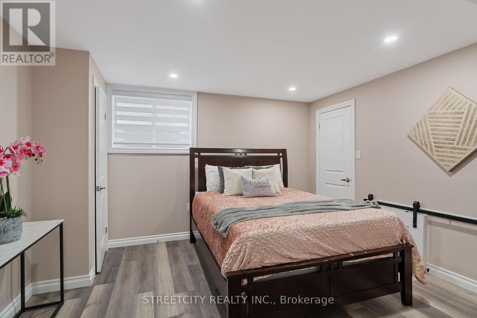 Photo 40 of 46 for 1038 Medway Park Drive N