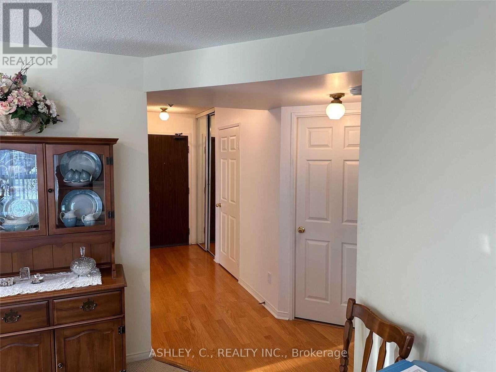 216 - 1485 Lakeshore Road E, Mississauga, Ontario  L5E 3G2 - Photo 10 - W12021184