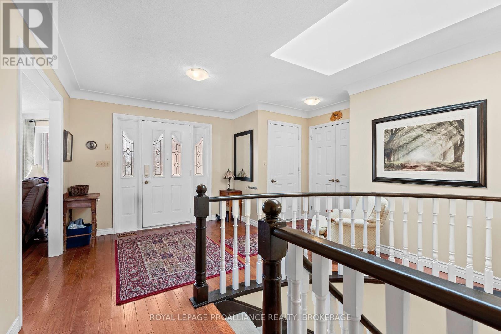 Property at 254 FRIARHILL CRESCENT image 3