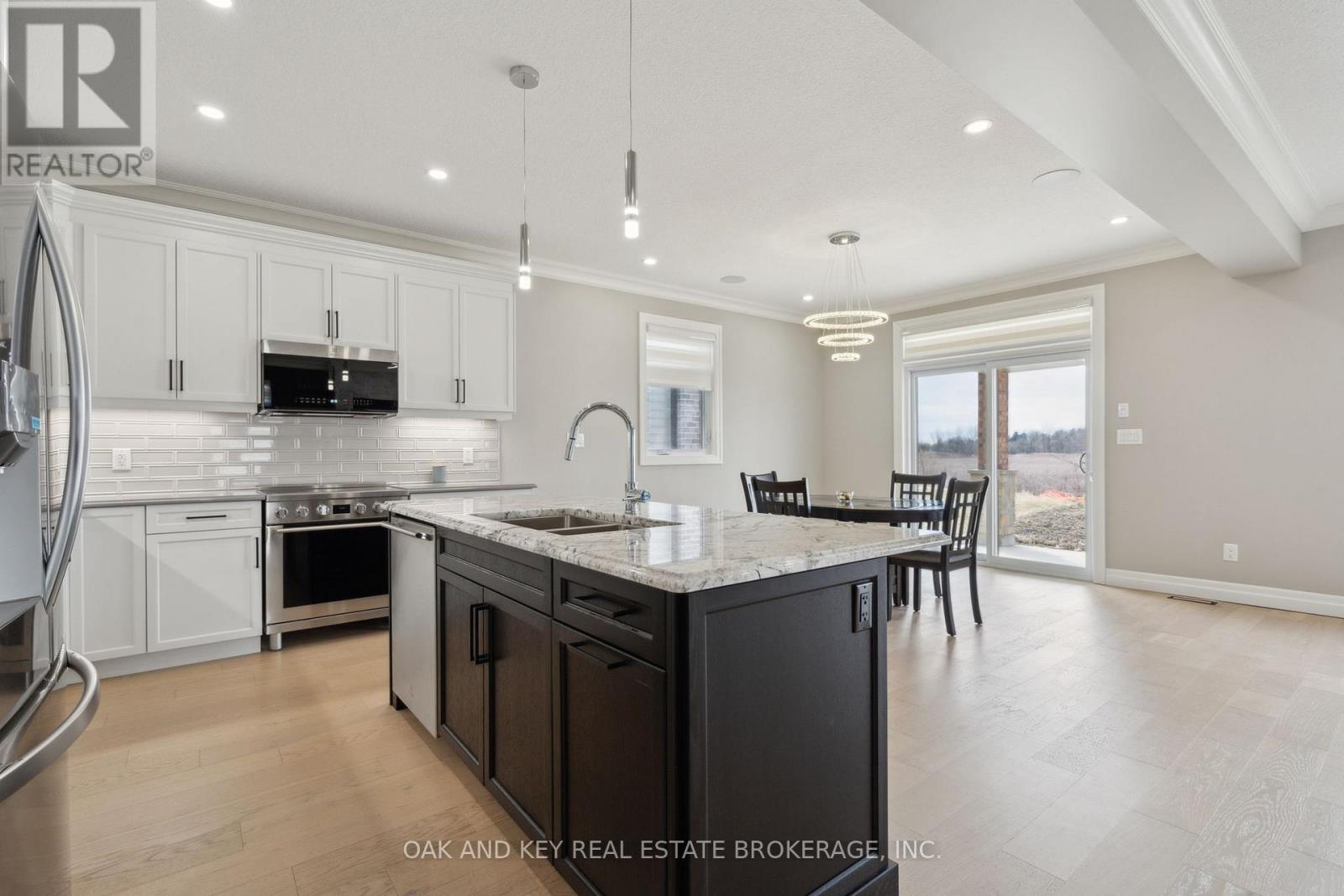 3833 Campbell Street N, London South, Ontario  N6P 0J7 - Photo 13 - X12021215