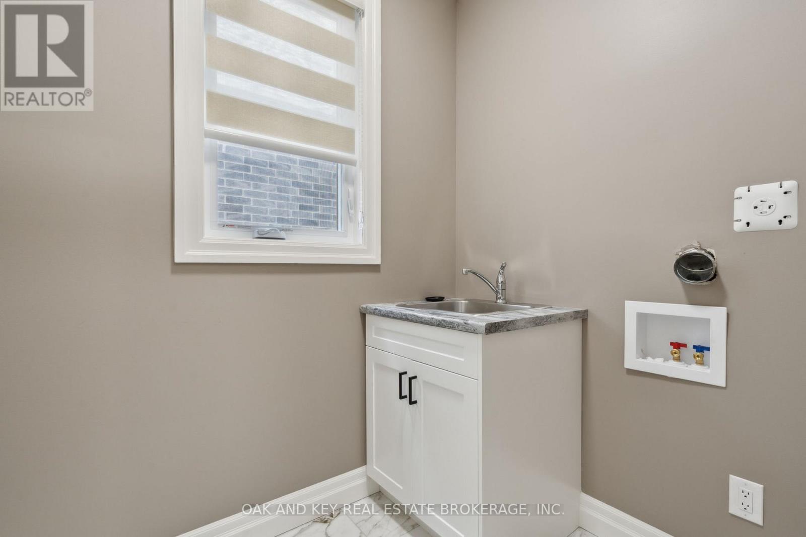 3833 Campbell Street N, London South, Ontario  N6P 0J7 - Photo 22 - X12021215