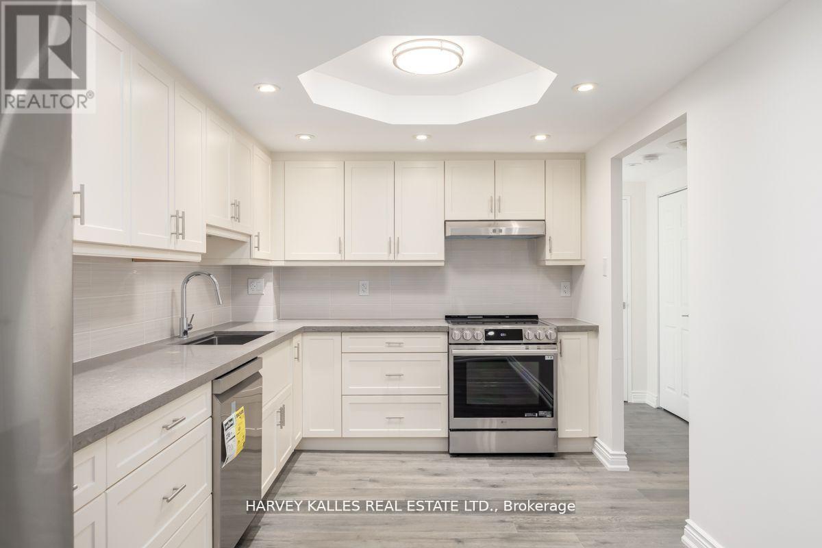 2903 - 55 Skymark Drive, Toronto (Hillcrest Village), Ontario  M2H 3N4 - Photo 15 - C12021254