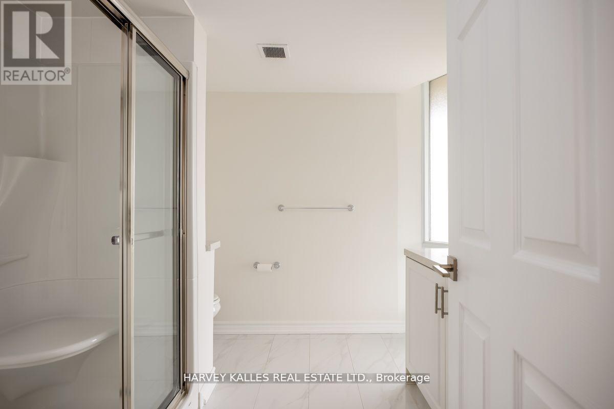 2903 - 55 Skymark Drive, Toronto (Hillcrest Village), Ontario  M2H 3N4 - Photo 24 - C12021254
