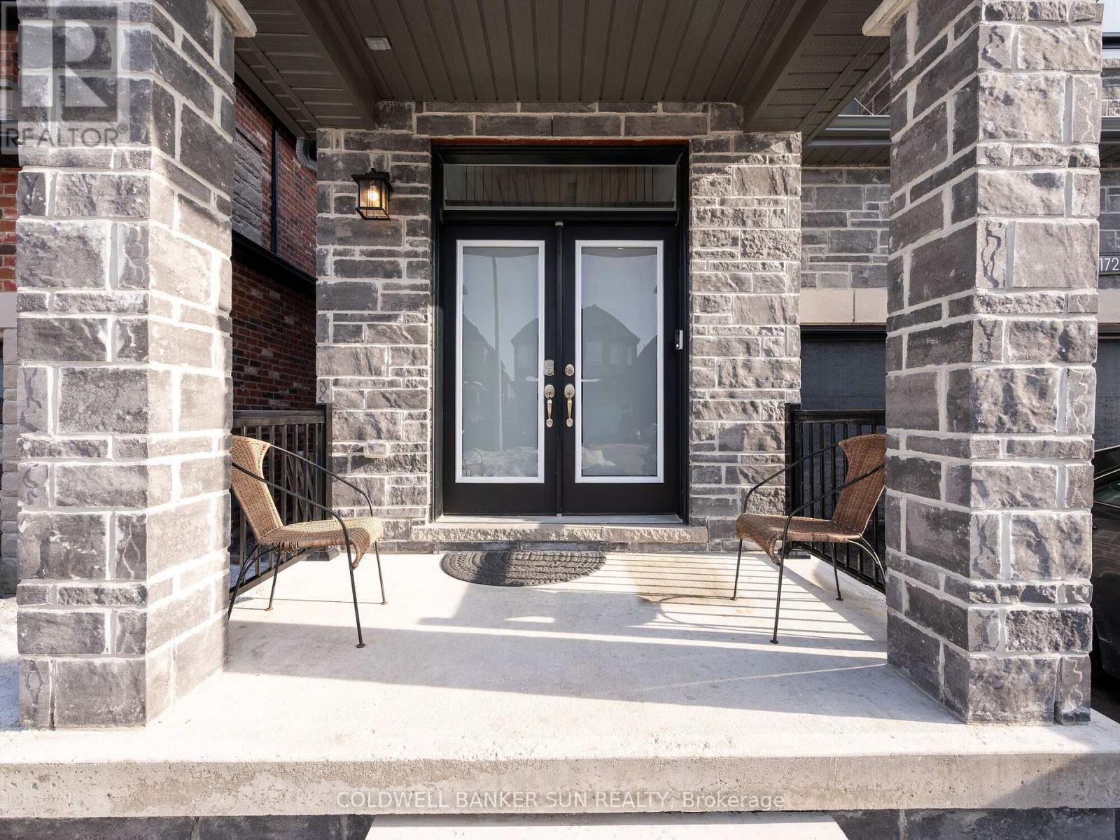 172 Franklin Trail, Barrie, Ontario  L9J 0J2 - Photo 7 - S12021243