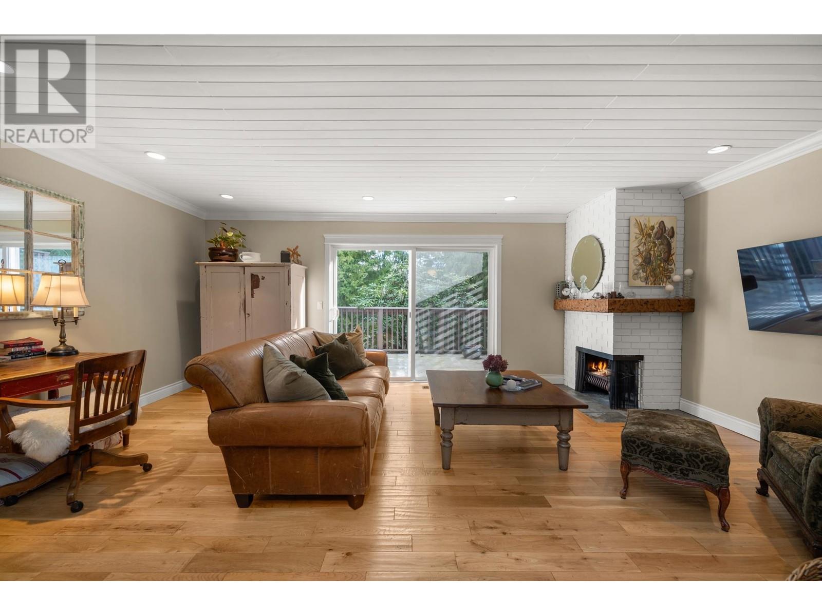 262a Evergreen Drive, Port Moody, British Columbia  V3H 3S2 - Photo 10 - R2978032
