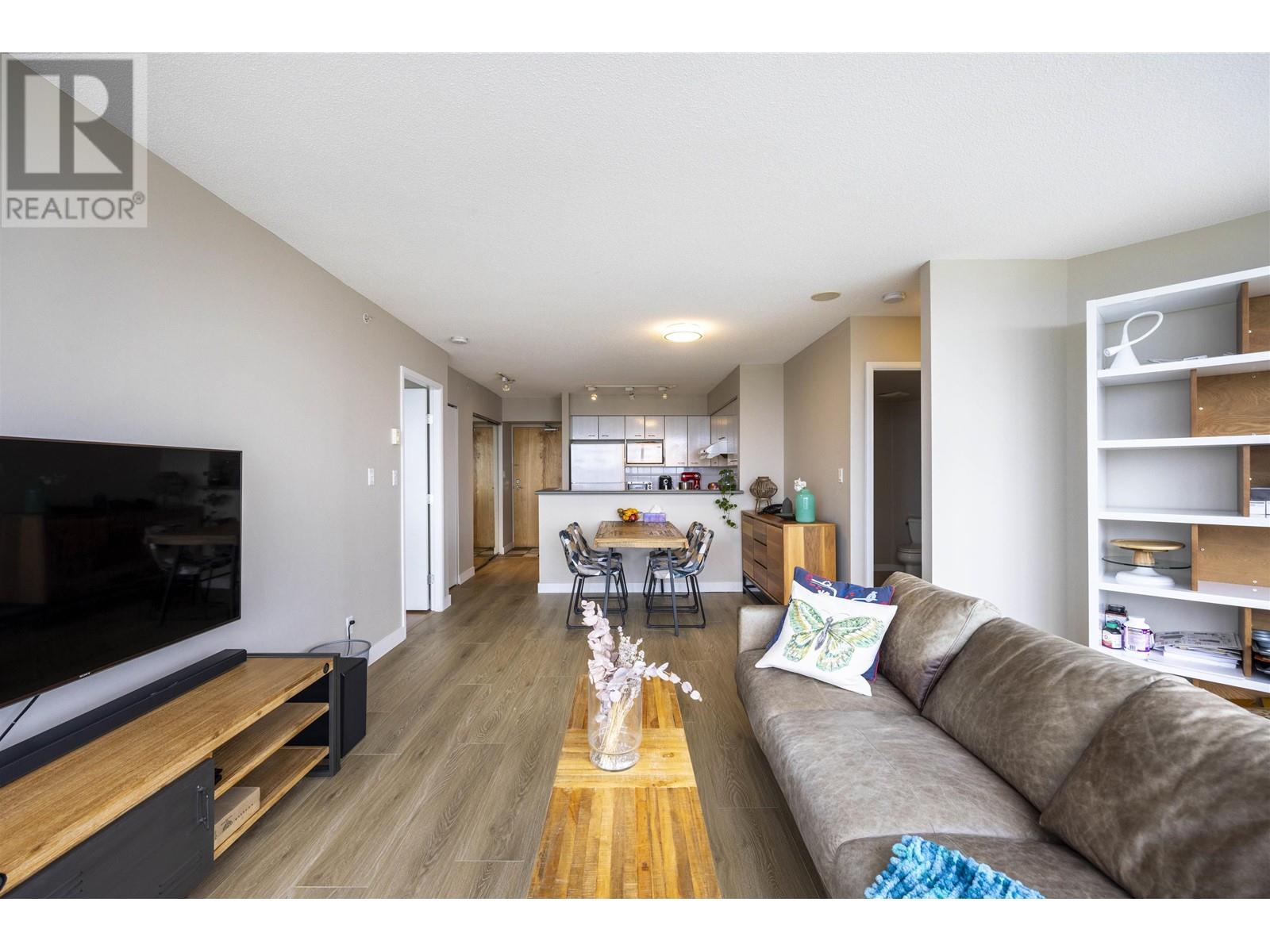 Listing Picture 5 of 24 : 2905 6088 WILLINGDON AVENUE, Burnaby / 本拿比 - 魯藝地產 Yvonne Lu Group - MLS Medallion Club Member
