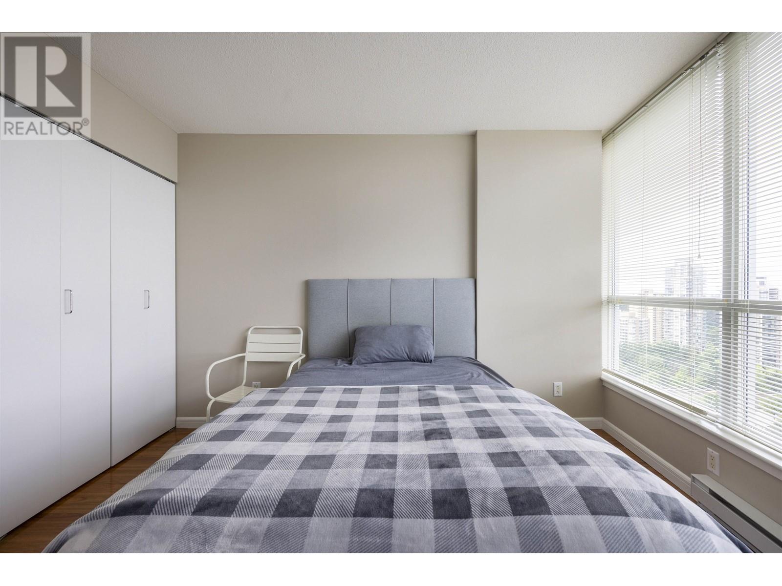 Listing Picture 17 of 24 : 2905 6088 WILLINGDON AVENUE, Burnaby / 本拿比 - 魯藝地產 Yvonne Lu Group - MLS Medallion Club Member