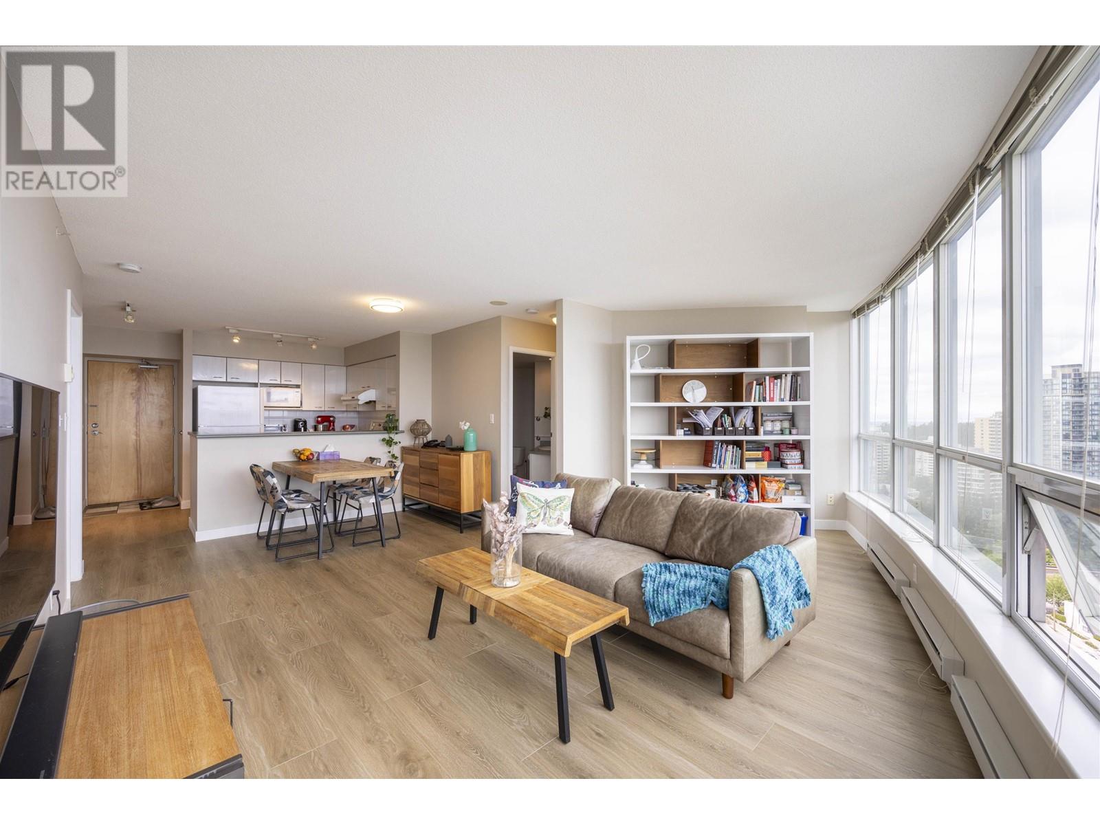 Listing Picture 6 of 24 : 2905 6088 WILLINGDON AVENUE, Burnaby / 本拿比 - 魯藝地產 Yvonne Lu Group - MLS Medallion Club Member