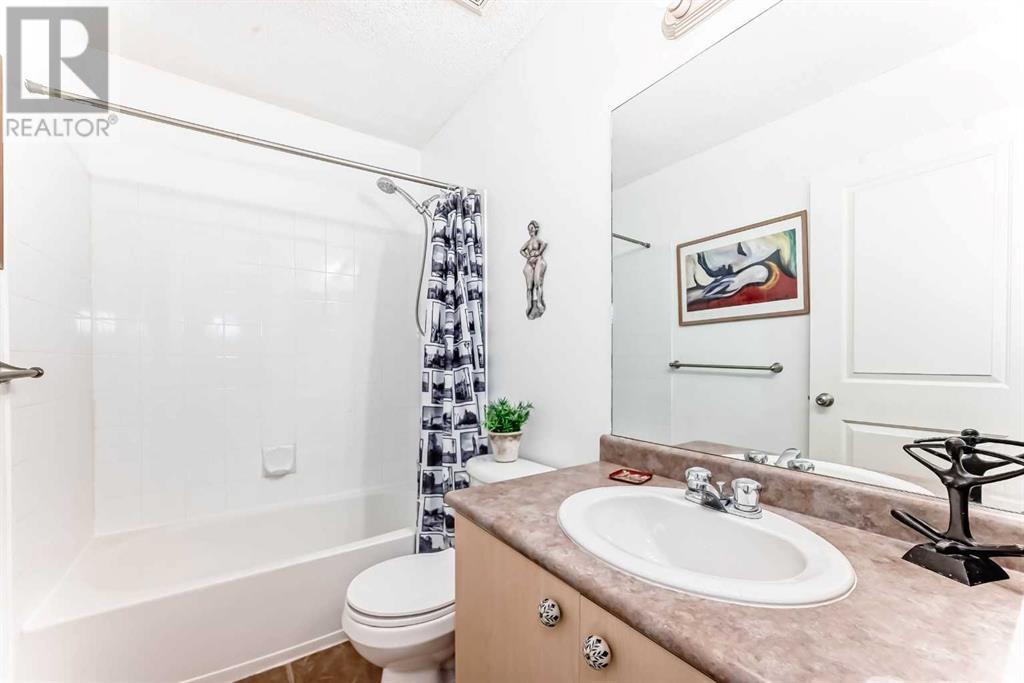 62 Eversyde Common Sw, Calgary, Alberta  T2Y 4Z7 - Photo 29 - A2198026