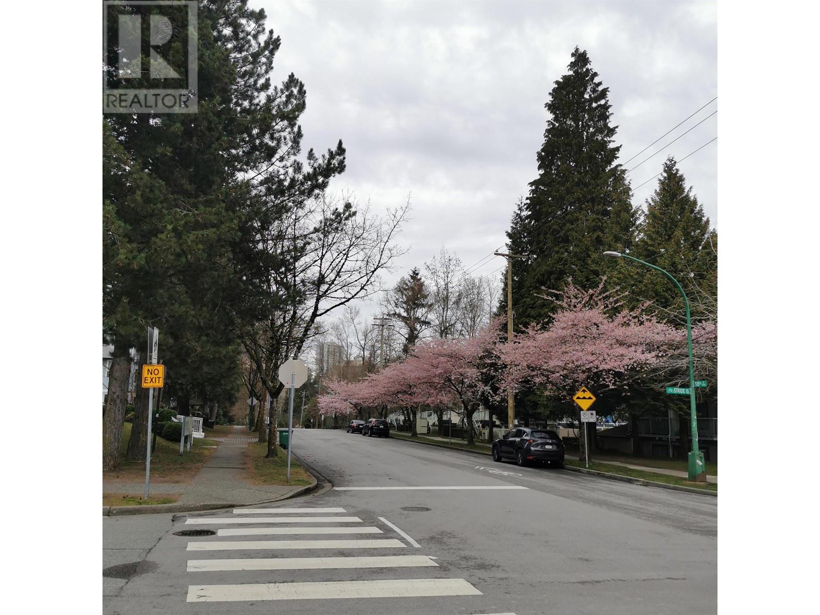 Listing Picture 22 of 22 : 61 7128 STRIDE AVENUE, Burnaby / 本拿比 - 魯藝地產 Yvonne Lu Group - MLS Medallion Club Member