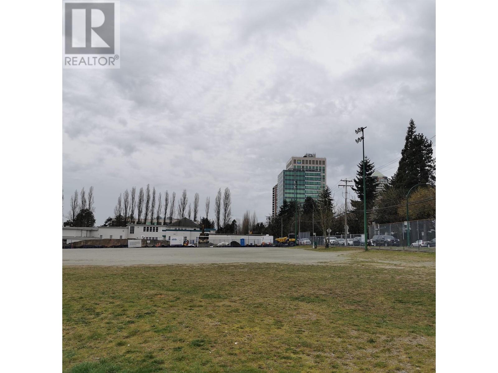 Listing Picture 19 of 22 : 61 7128 STRIDE AVENUE, Burnaby / 本拿比 - 魯藝地產 Yvonne Lu Group - MLS Medallion Club Member