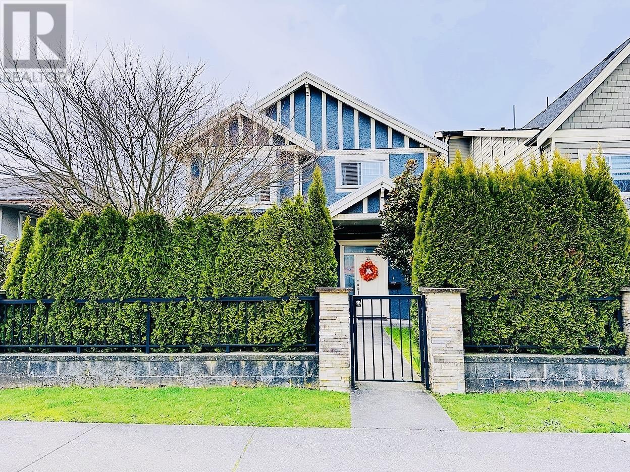 6451 Beatrice Street, Vancouver, British Columbia  V5P 3R5 - Photo 1 - R2978025