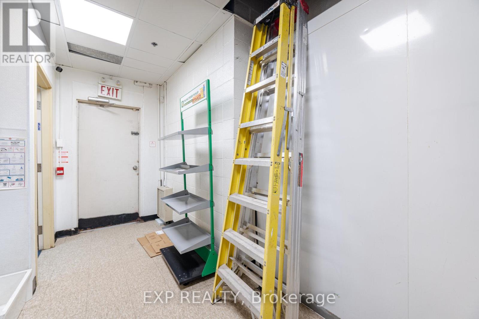 Unit 3 - 26 William Kitchen Rd Plaza, Toronto, Ontario  M1P 5B7 - Photo 26 - W12021296