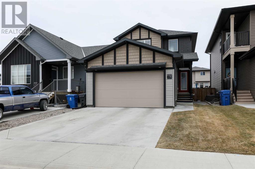 178 Greywolf Road N, Lethbridge, Alberta  T1H 7G5 - Photo 2 - A2202748