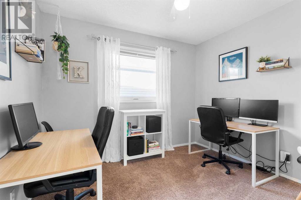 37 Bow Ridge Drive, Cochrane, Alberta  T4C 1V4 - Photo 26 - A2202145