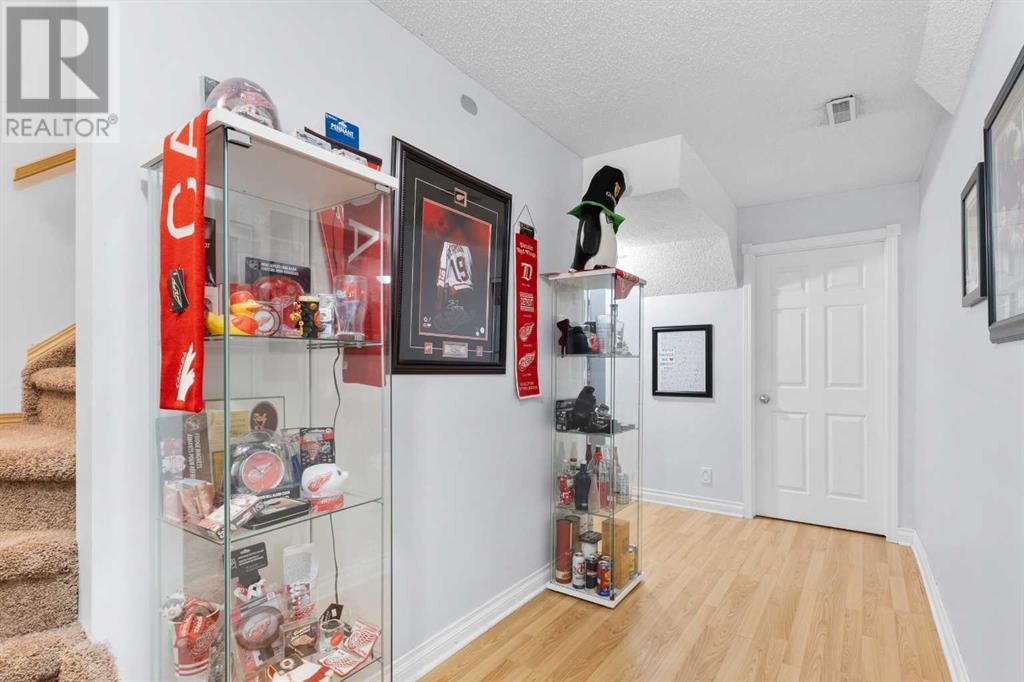 37 Bow Ridge Drive, Cochrane, Alberta  T4C 1V4 - Photo 31 - A2202145