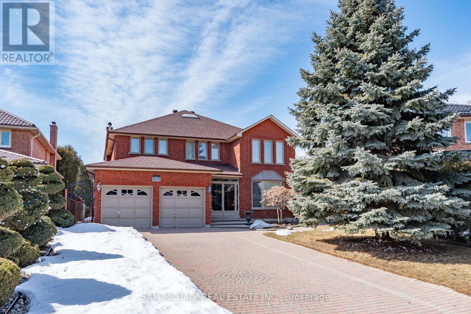 Property at 703 WELCOME COURT image 1
