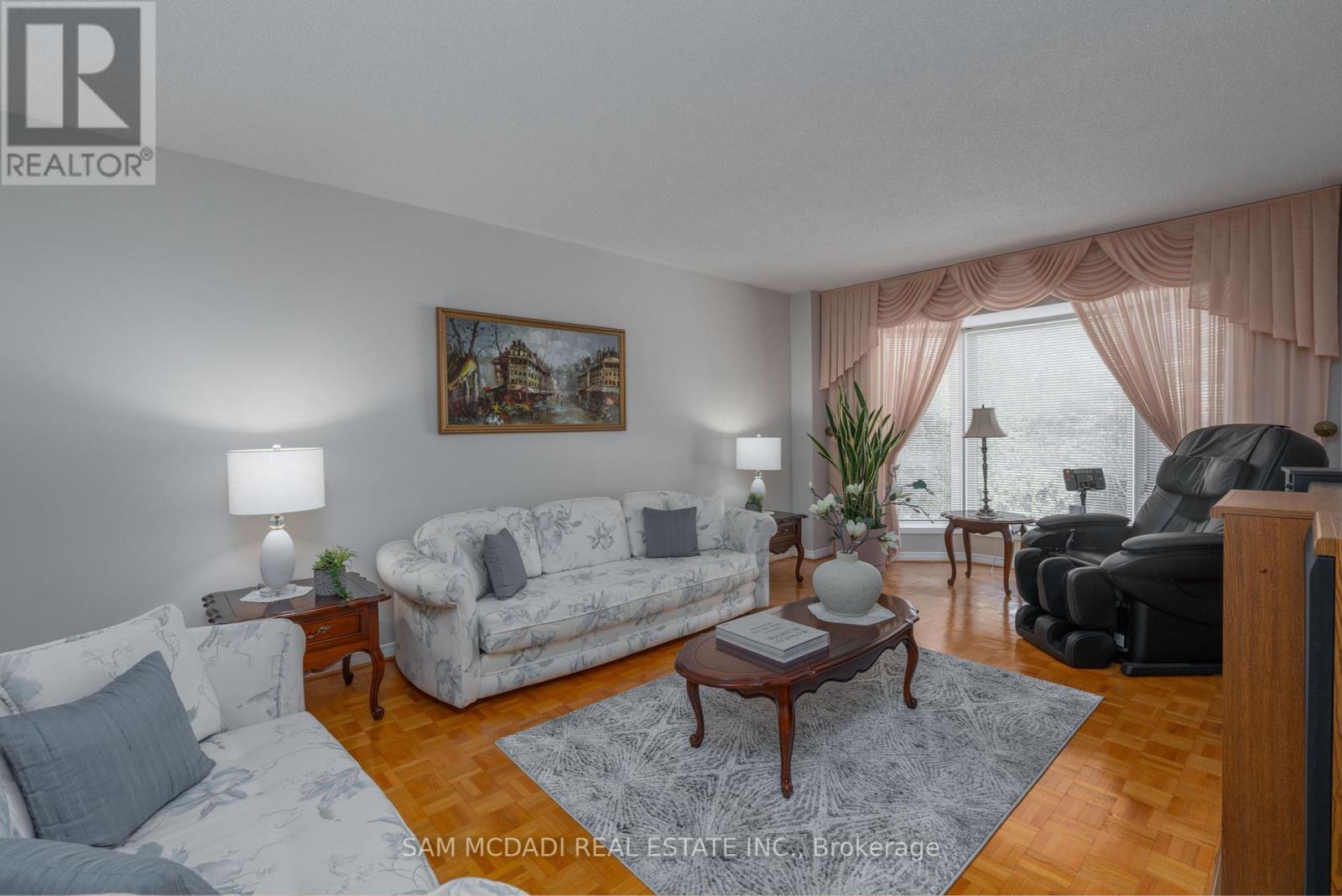 Property at 703 WELCOME COURT image 5