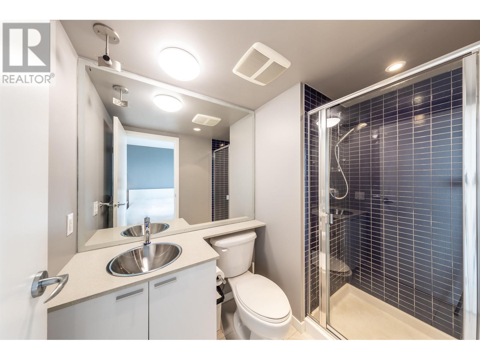 Listing Picture 12 of 25 : 2702 668 CITADEL PARADE, Vancouver / 溫哥華 - 魯藝地產 Yvonne Lu Group - MLS Medallion Club Member