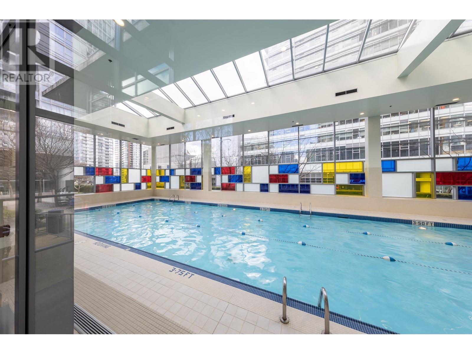 Listing Picture 24 of 25 : 2702 668 CITADEL PARADE, Vancouver / 溫哥華 - 魯藝地產 Yvonne Lu Group - MLS Medallion Club Member