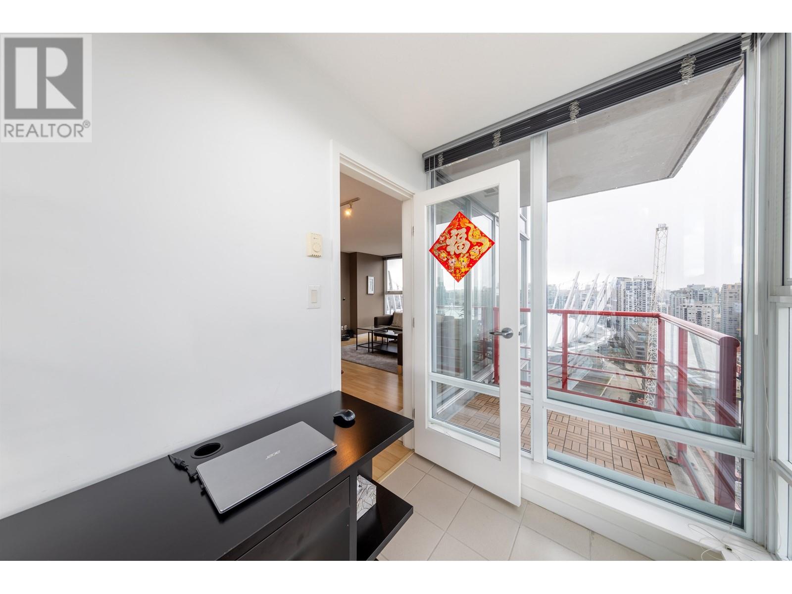 Listing Picture 13 of 25 : 2702 668 CITADEL PARADE, Vancouver / 溫哥華 - 魯藝地產 Yvonne Lu Group - MLS Medallion Club Member