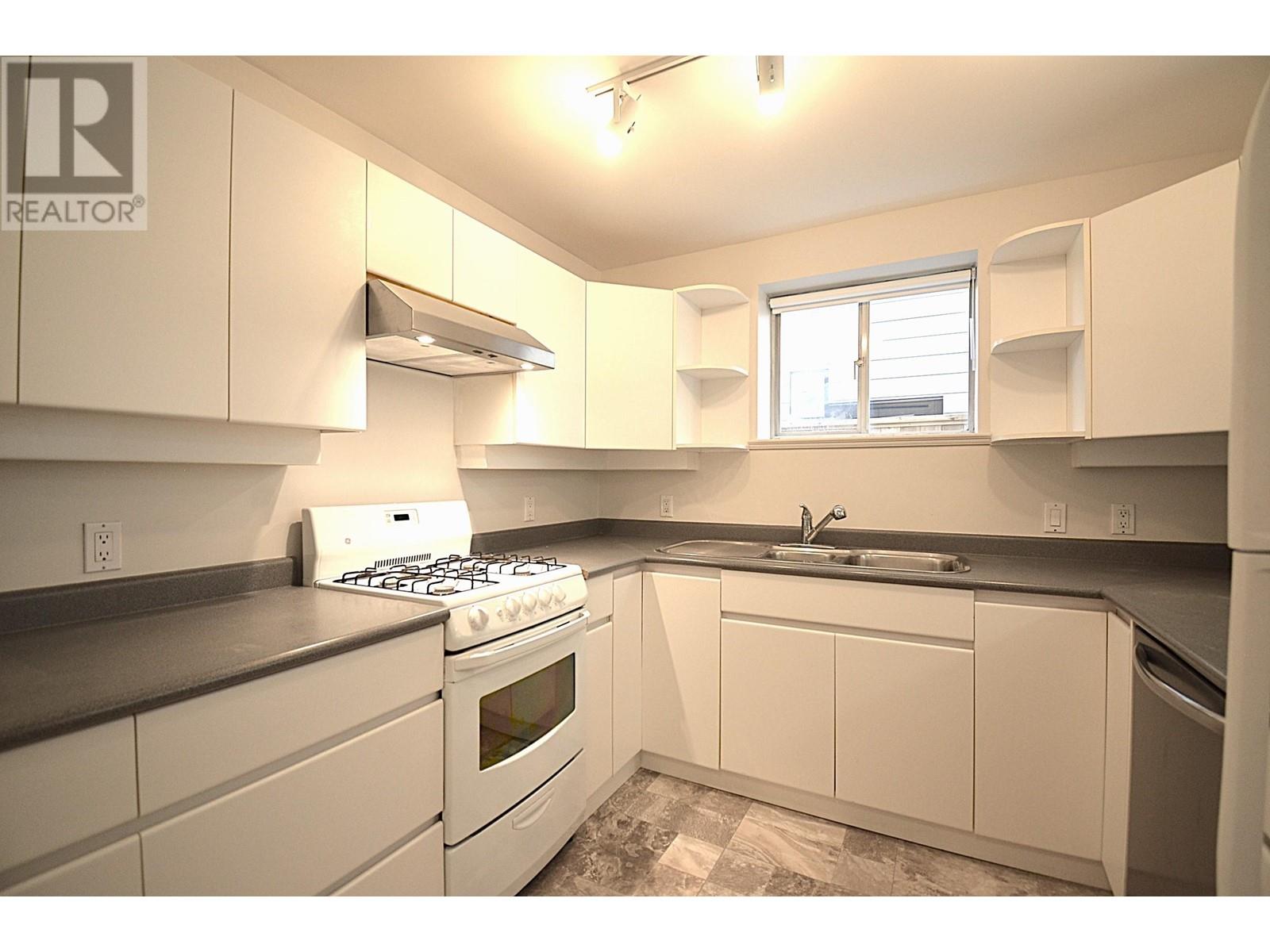 3322 W 6th Avenue, Vancouver, British Columbia  V6R 1T1 - Photo 35 - R2977005