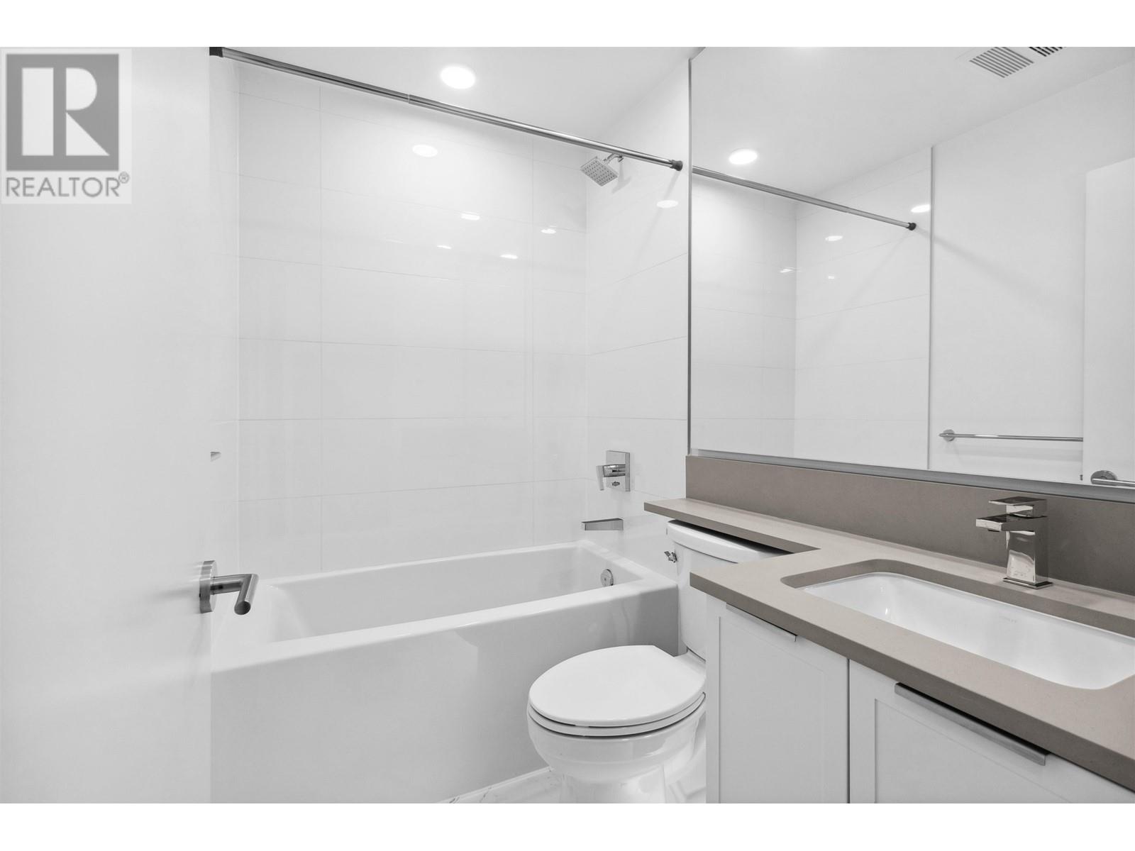 2xx 7123 11 Avenue, Burnaby, British Columbia  V3N 0J6 - Photo 19 - R2978206