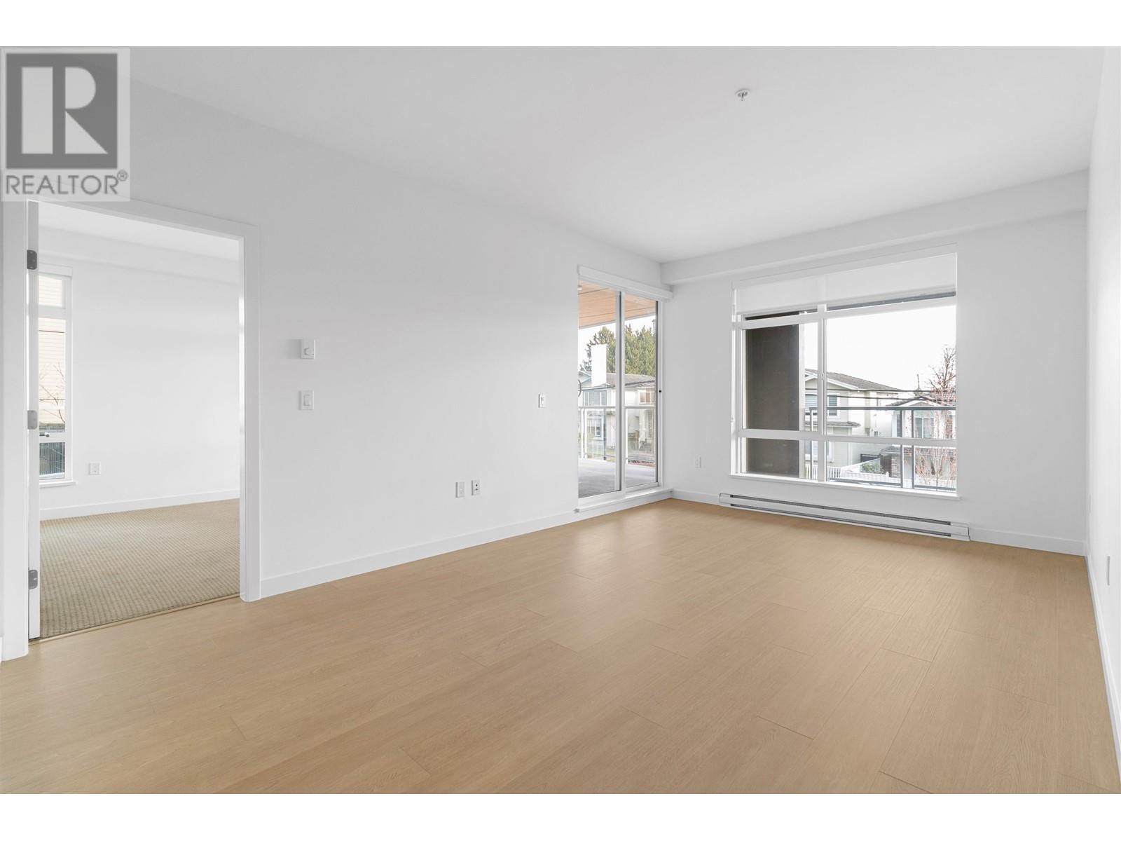 2xx 7123 11 Avenue, Burnaby, British Columbia  V3N 0J6 - Photo 2 - R2978206