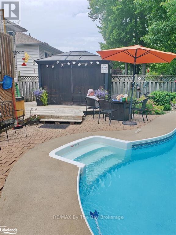 97 Glen Eton Road, Wasaga Beach, Ontario  L9Z 1E8 - Photo 6 - S11822764