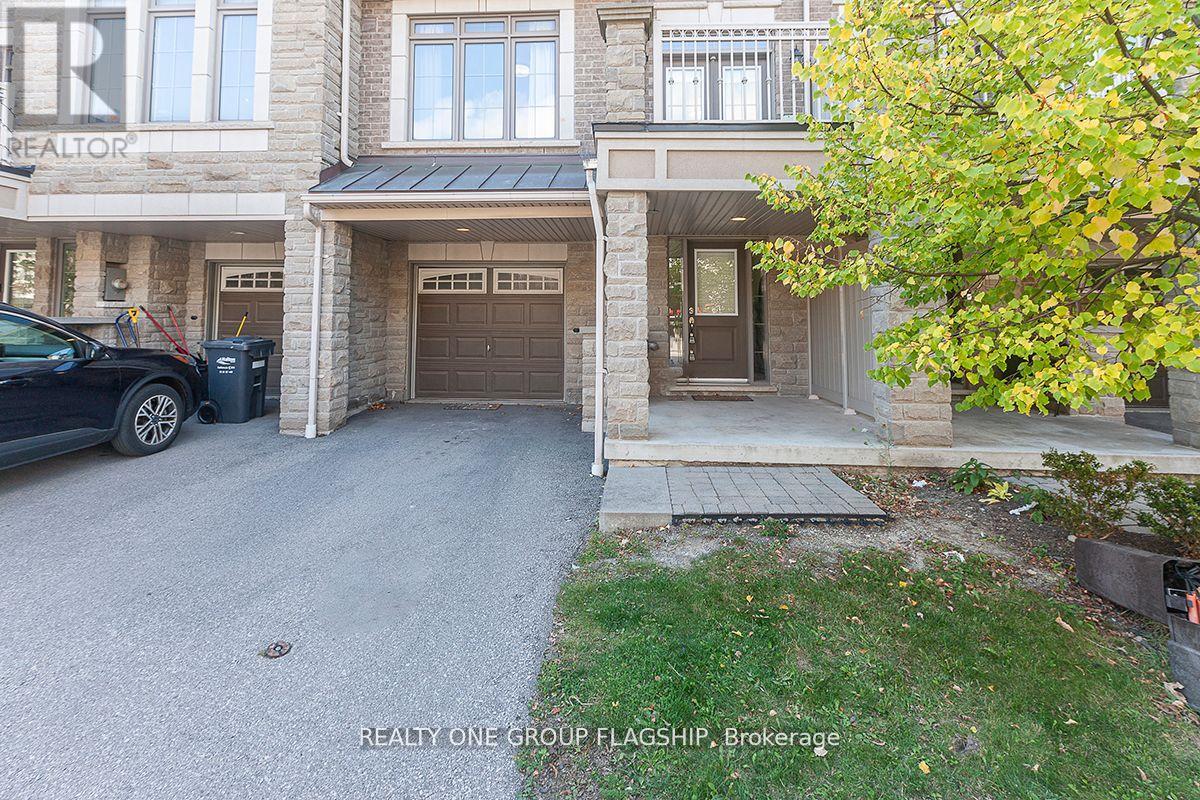 22 - 2435 Greenwich Drive, Oakville, Ontario  L6M 0S4 - Photo 2 - W12021407