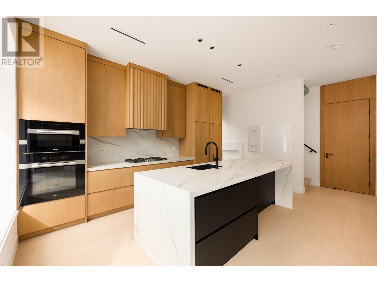 1 5937 Holland Street, Vancouver, British Columbia  V6N 2B2 - Photo 11 - R2977046