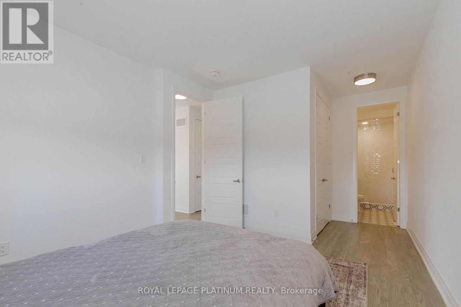 1343 Marblehead Road, Oakville, Ontario  L6M 5N7 - Photo 38 - W12020023