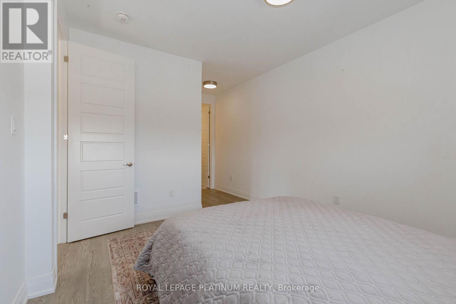 1343 Marblehead Road, Oakville, Ontario  L6M 5N7 - Photo 39 - W12020023