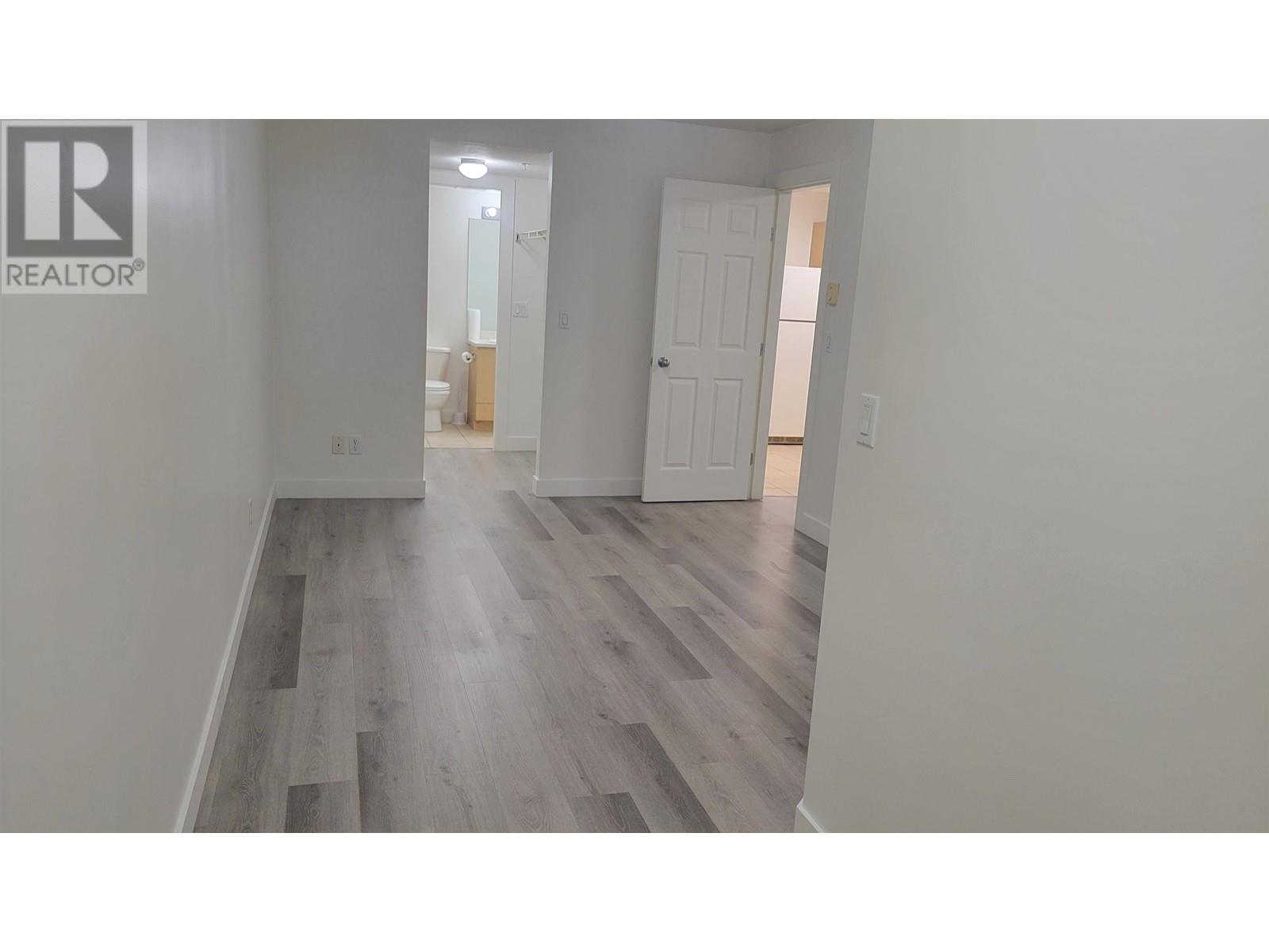 307 1988 E 49th Avenue, Vancouver, British Columbia  V5P 1T3 - Photo 9 - R2977793