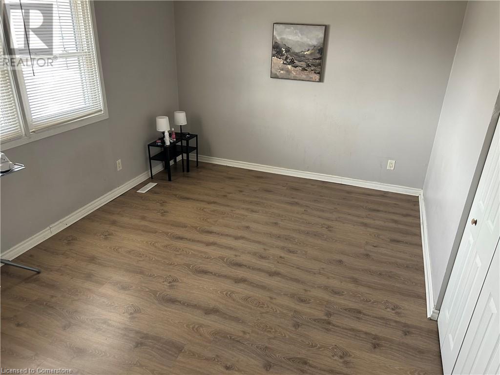 513 Quiet Place Unit# 4, Waterloo, Ontario  N2L 5L6 - Photo 17 - 40706532