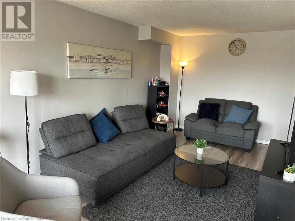 513 Quiet Place Unit# 4, Waterloo, Ontario  N2L 5L6 - Photo 6 - 40706532