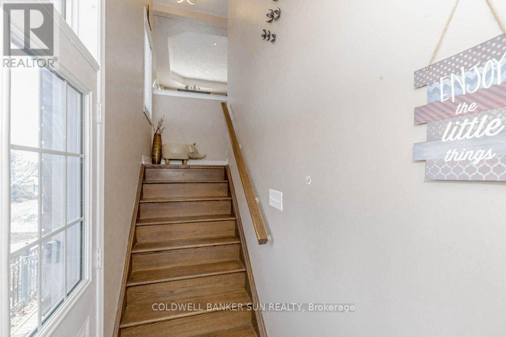 Property at 66 SEA DRIFTER CRESCENT image 5