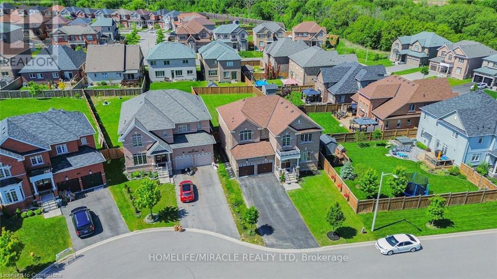 Property at 10 BUCKLES COURT image 3